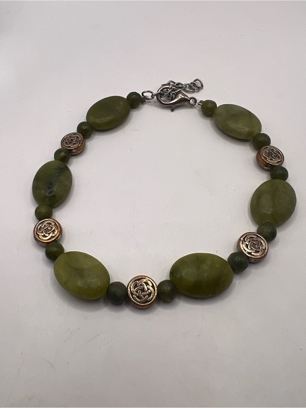 Connemara Marble Green Gold tone beaded bracelet